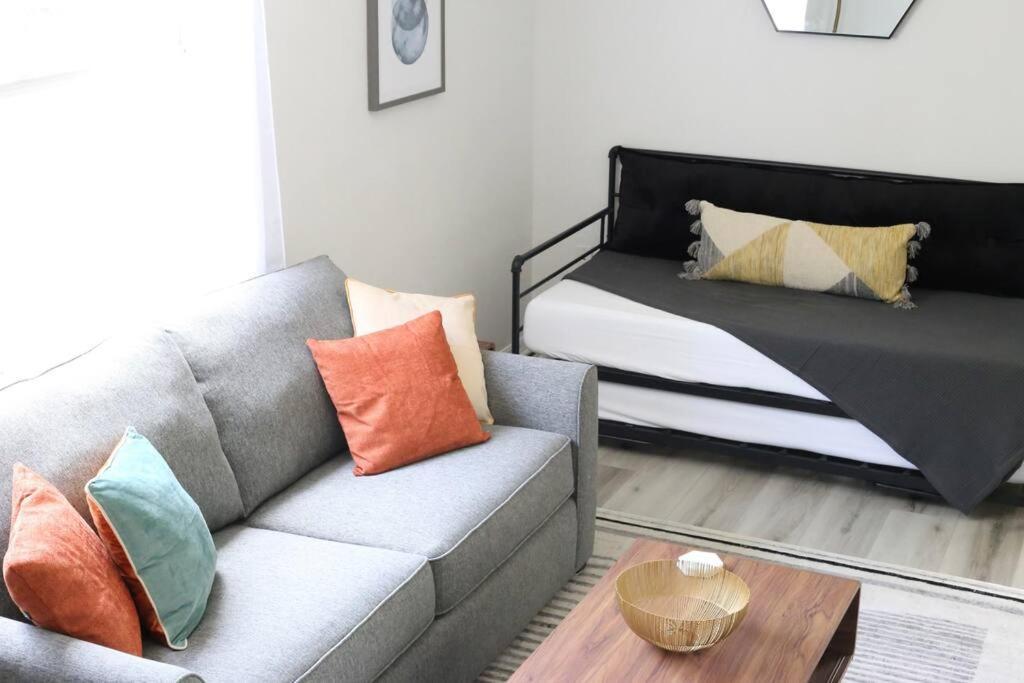 Sanctuary Gainesville Bright 2 Bedroom King Condo Kültér fotó